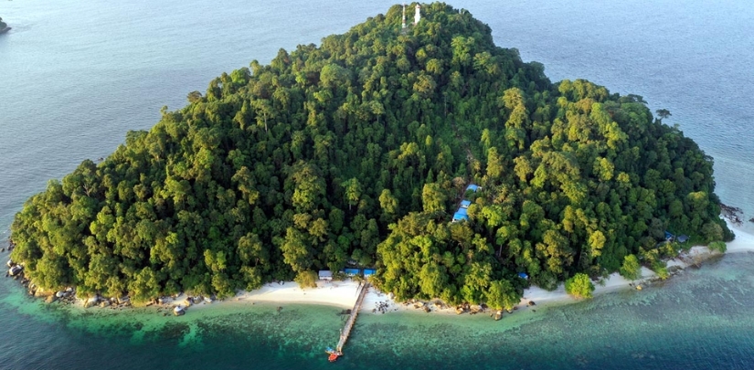 Berhala Island